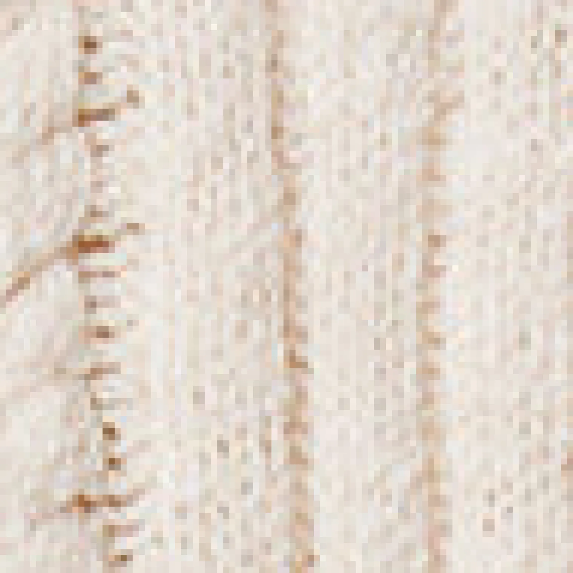 Strickpullover mit Zopfmuster und V-Ausschnitt