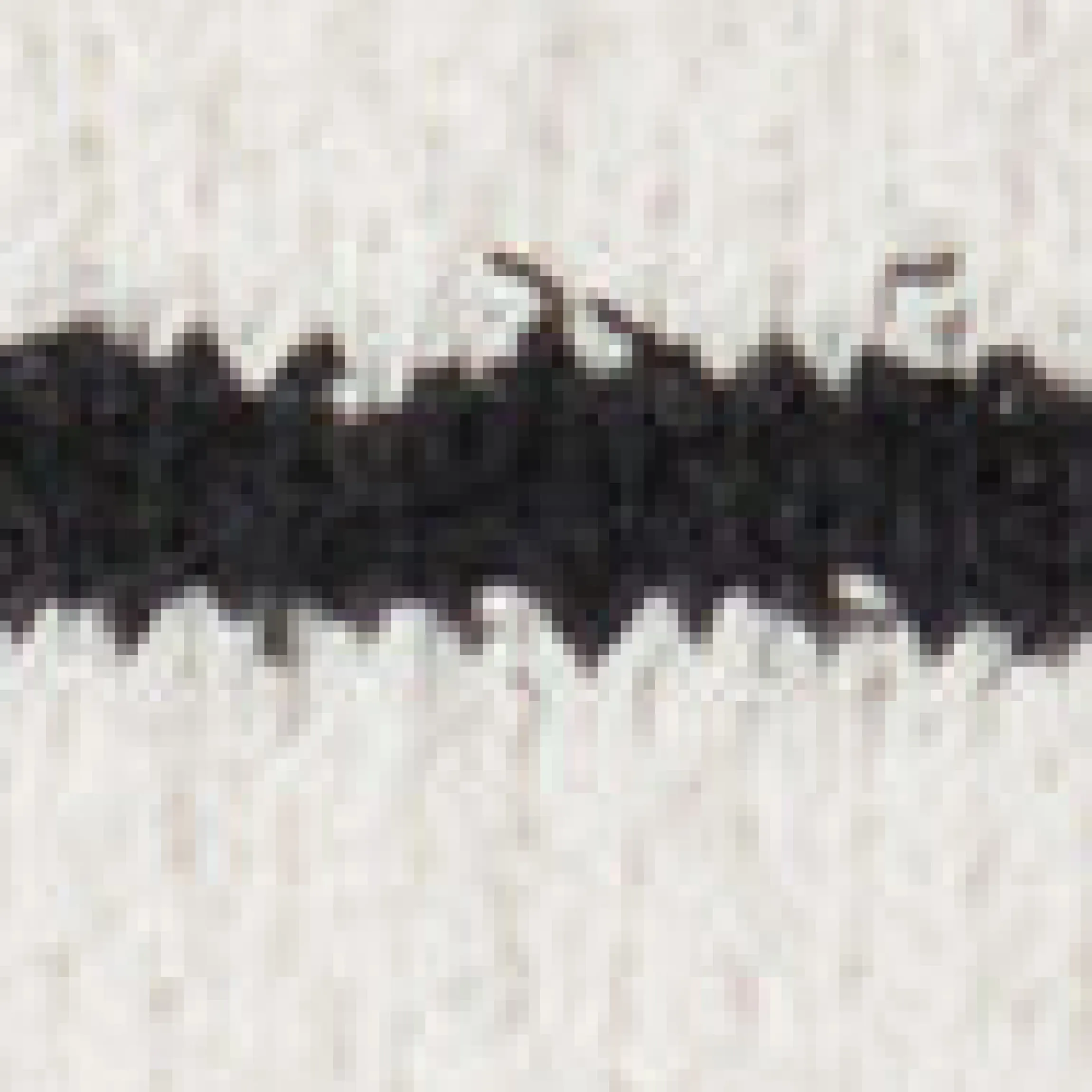 Strukturierte Strickjacke mit kurzen Ärmeln