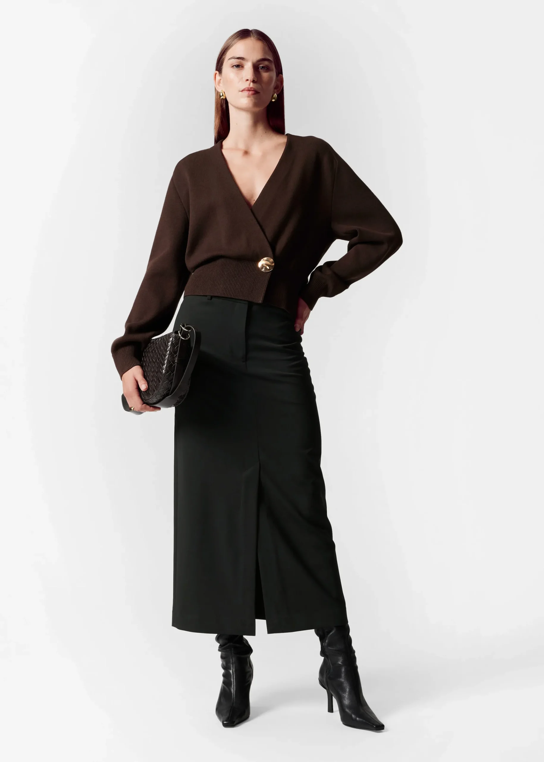 Taillierte Strickjacke in Wickeloptik