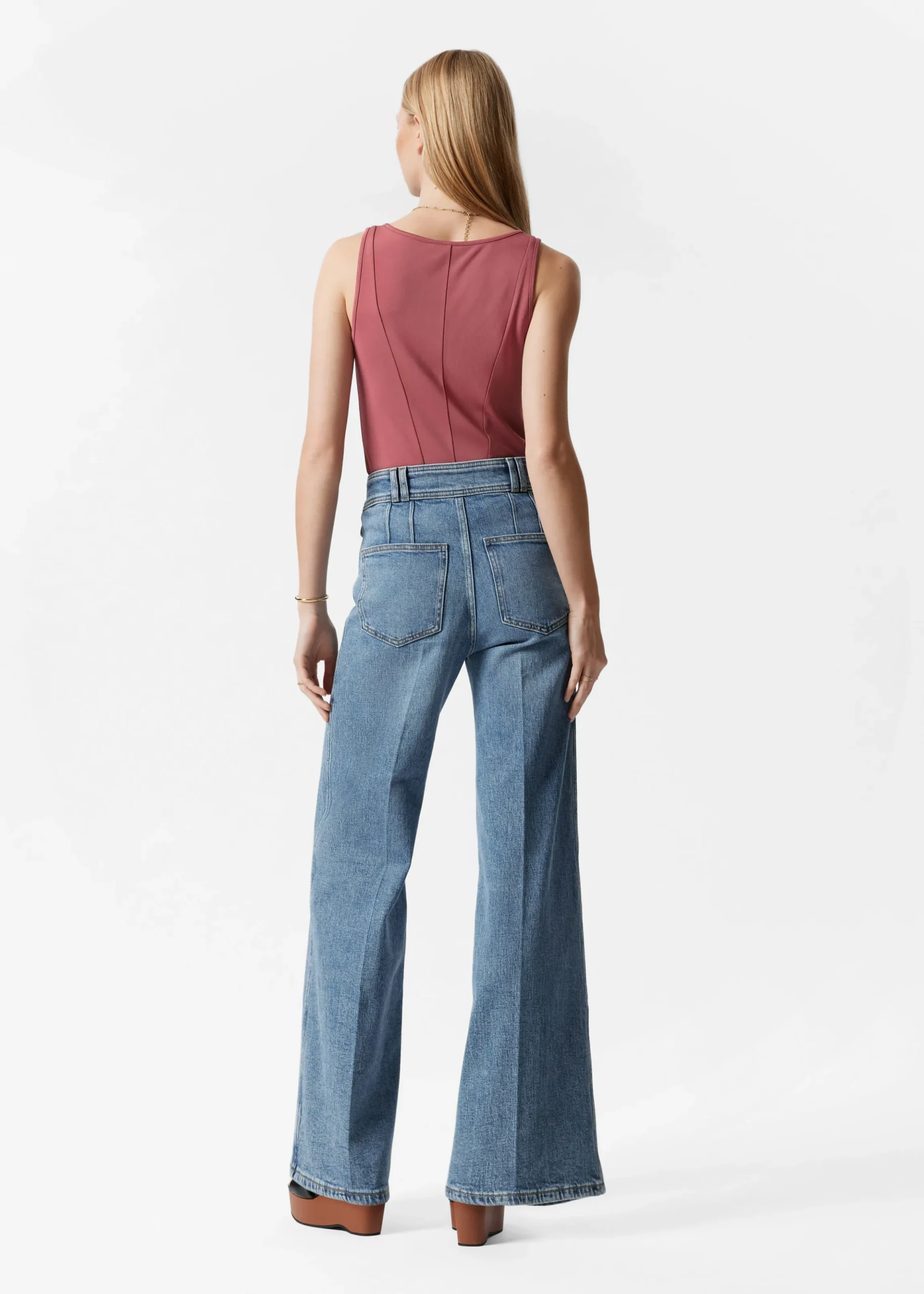 Tanktop mit Steppnähten