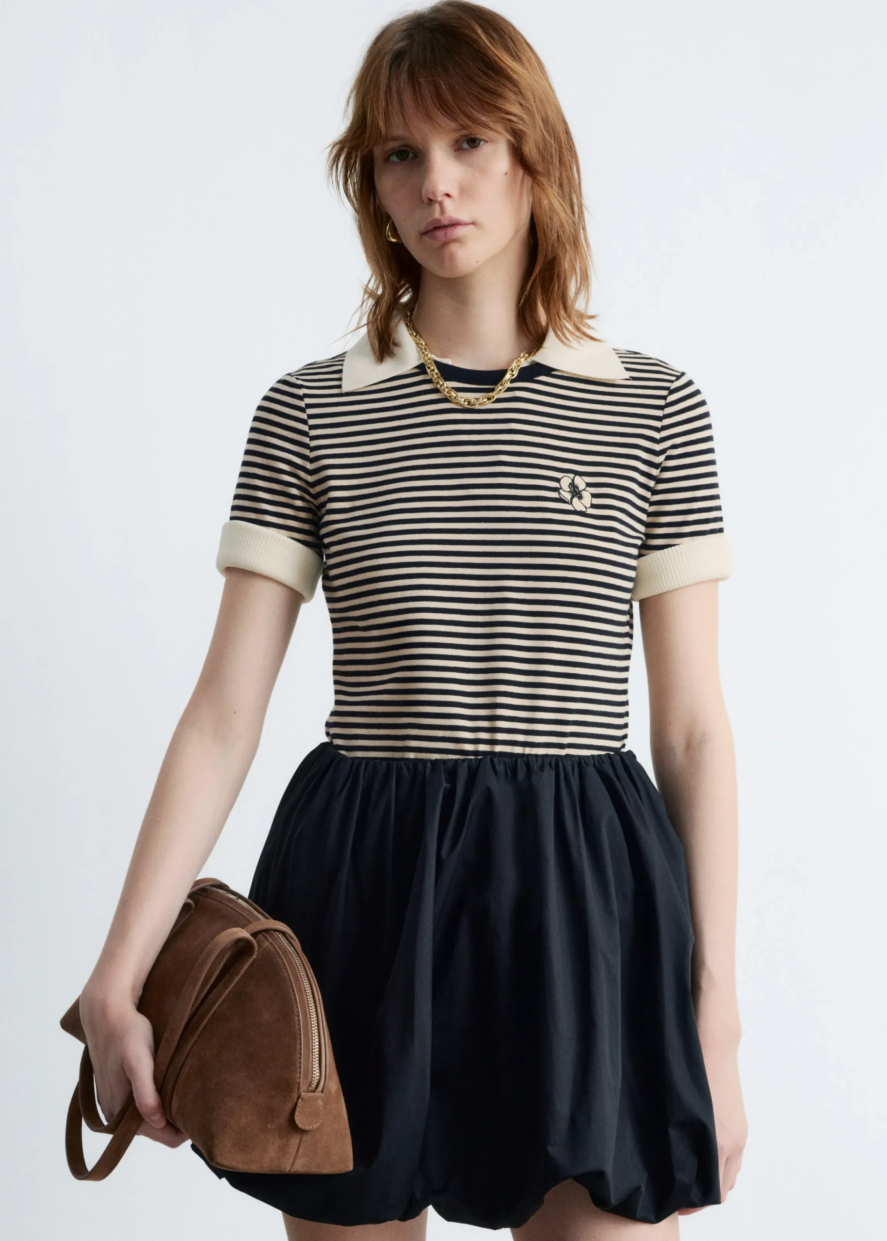 T-Shirt mit Stickerei