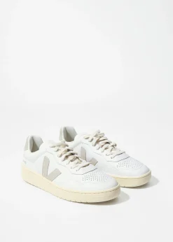 Veja V-90 Sneaker
