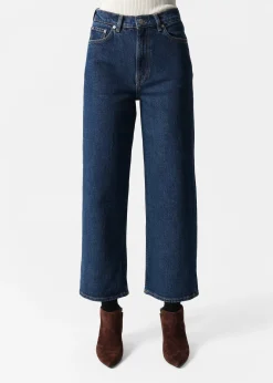 Verkürzte Jeans mit weitem Bein