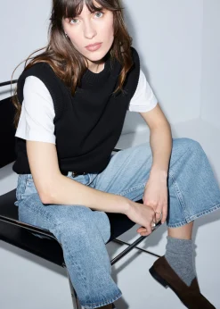 Verkürzte Jeans mit weitem Bein