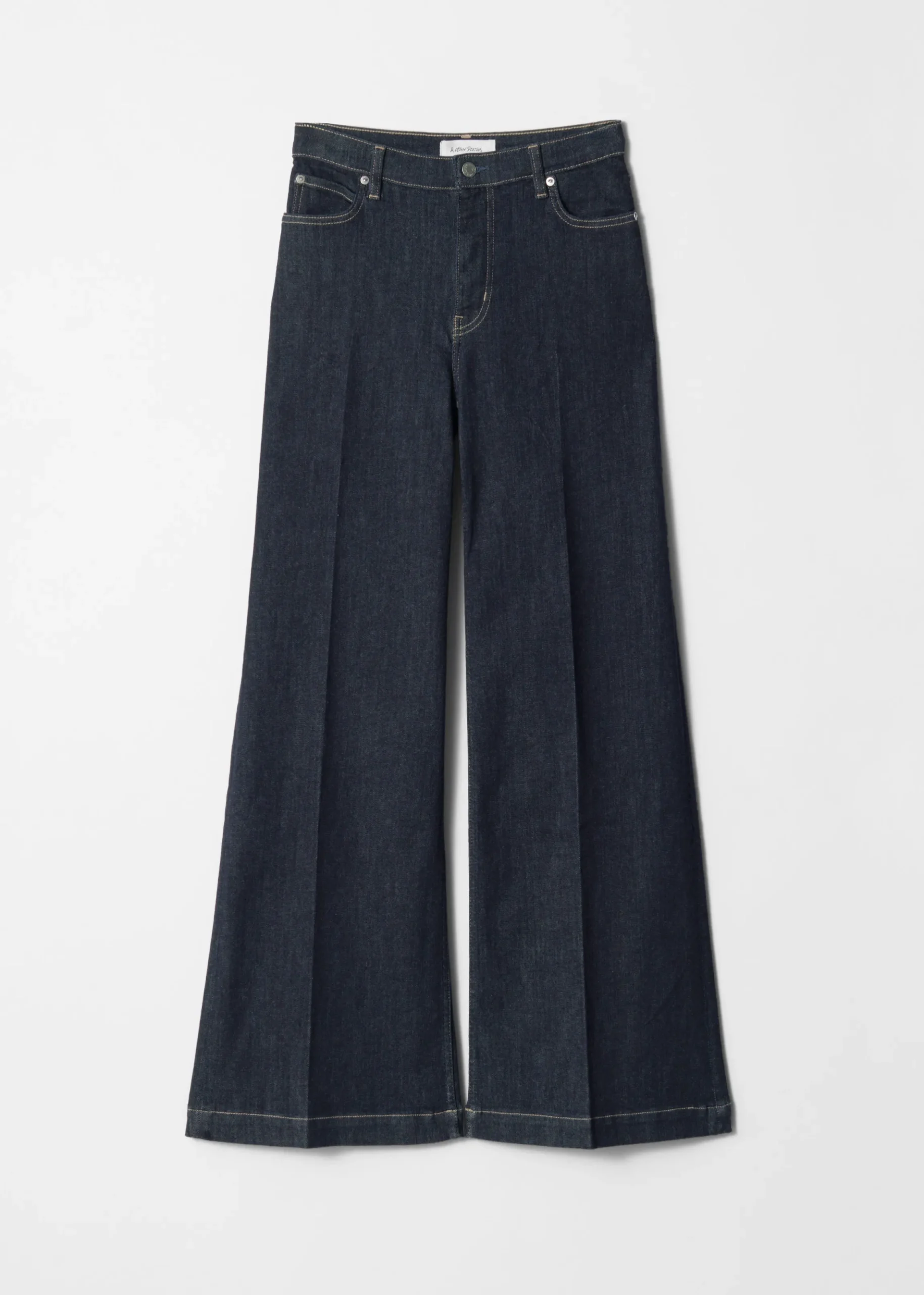 Weite Jeans mit Bügelfalten