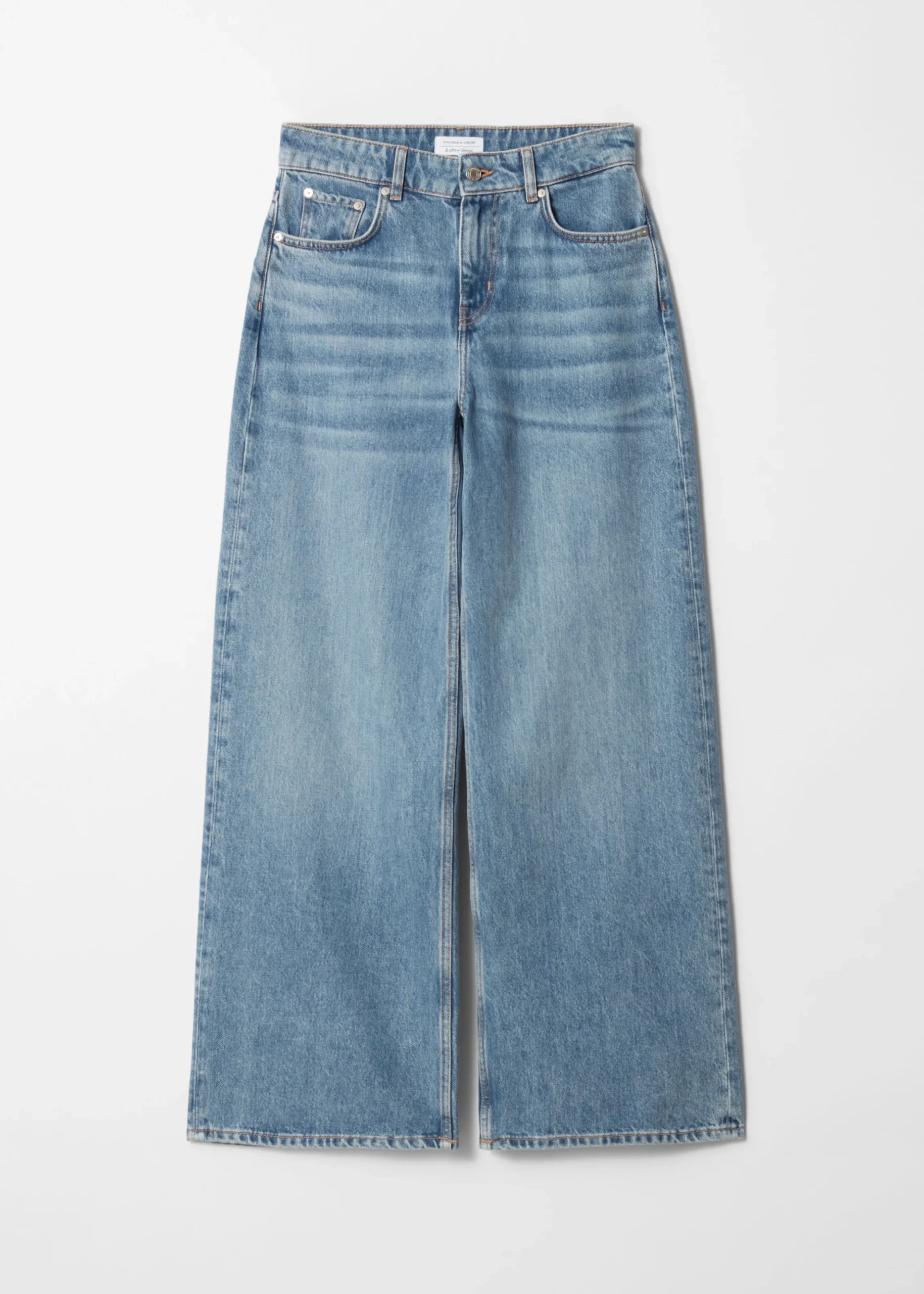 Weite, lange Jeans