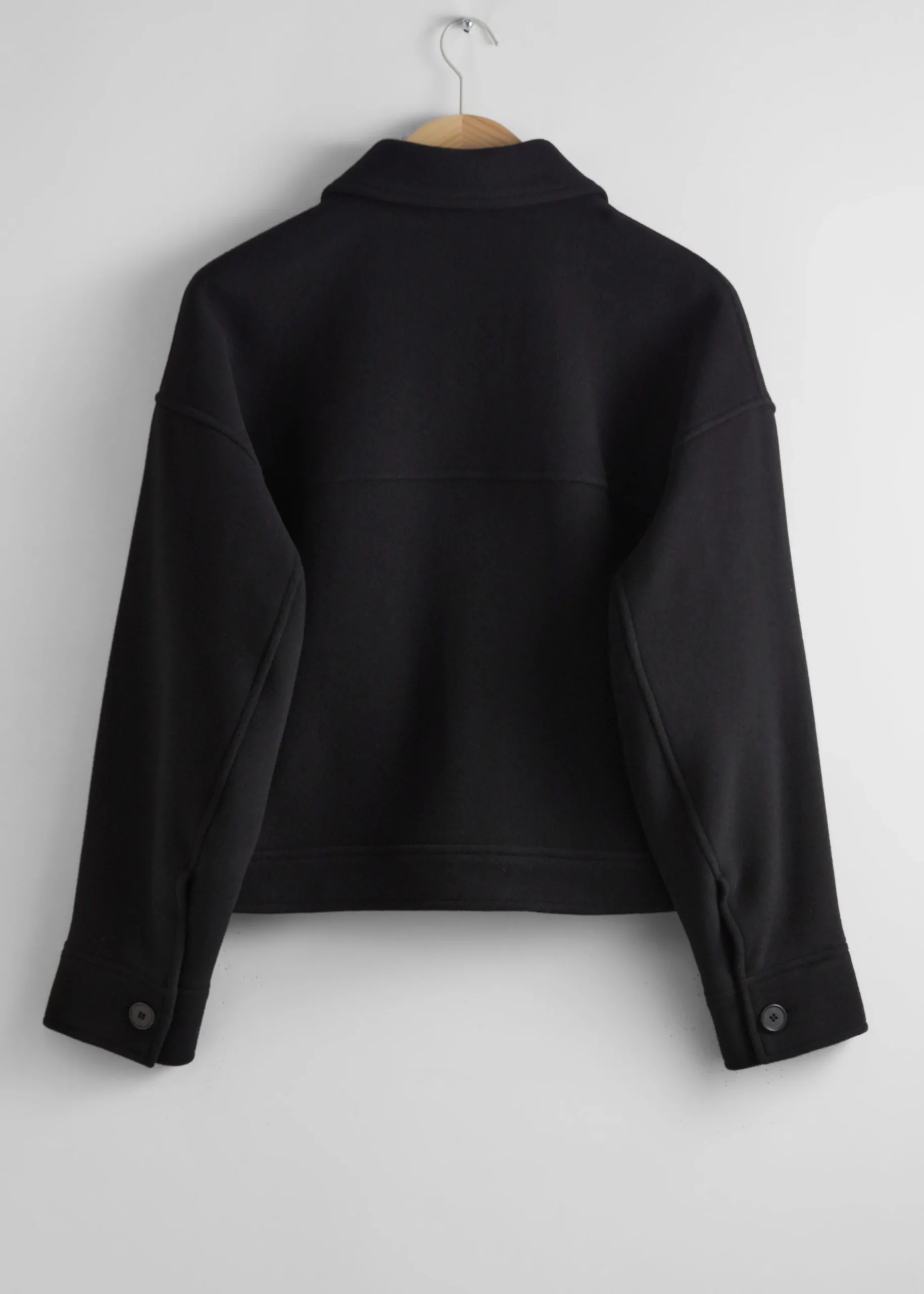 Wolljacke mit Kragen